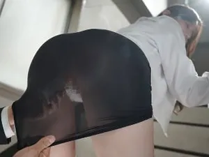 Má đơn thân xxx luôn tình nhân của con gái khi dẫn về nhà giới thiệu